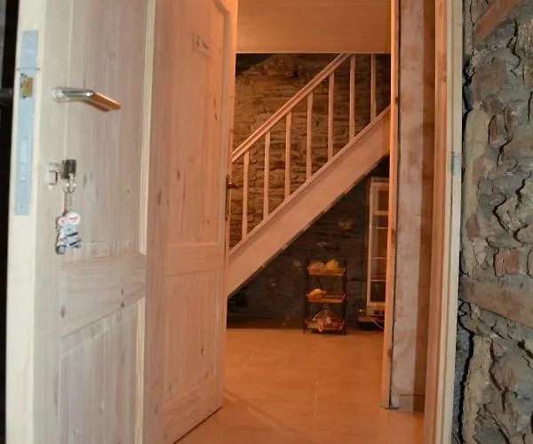Alouette Maison De *